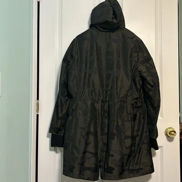 Women's Micheal Kor’s Black/green Hooded Raincoat ~XL/1X - Picture 4 of 7